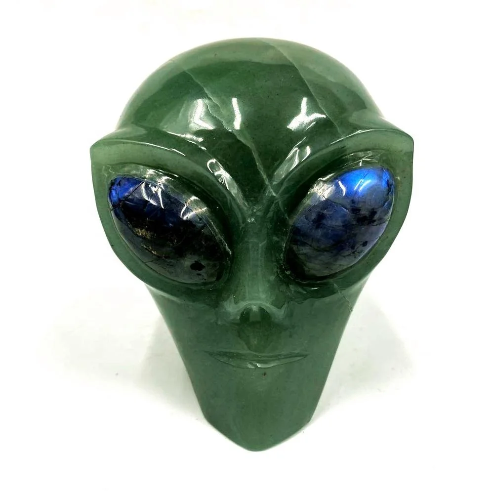 Оптовая продажа натуральный резанный вручную хрустальный череп инопланетянина народное ремесло зеленый авантюрин голова для украшения
