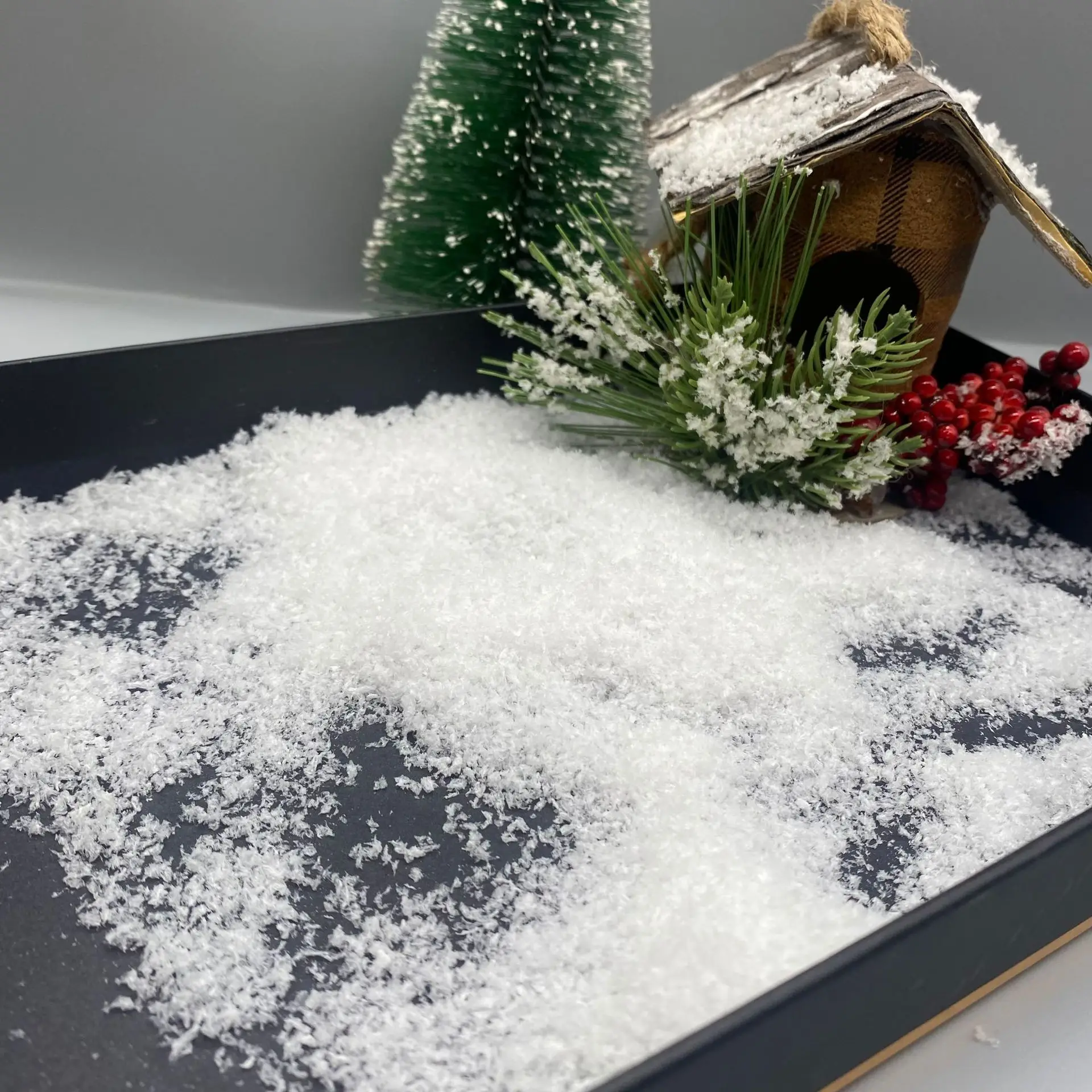 Manufacturer Wholesale White Artificial cotton Snow Flock Powder for Christmas Trees