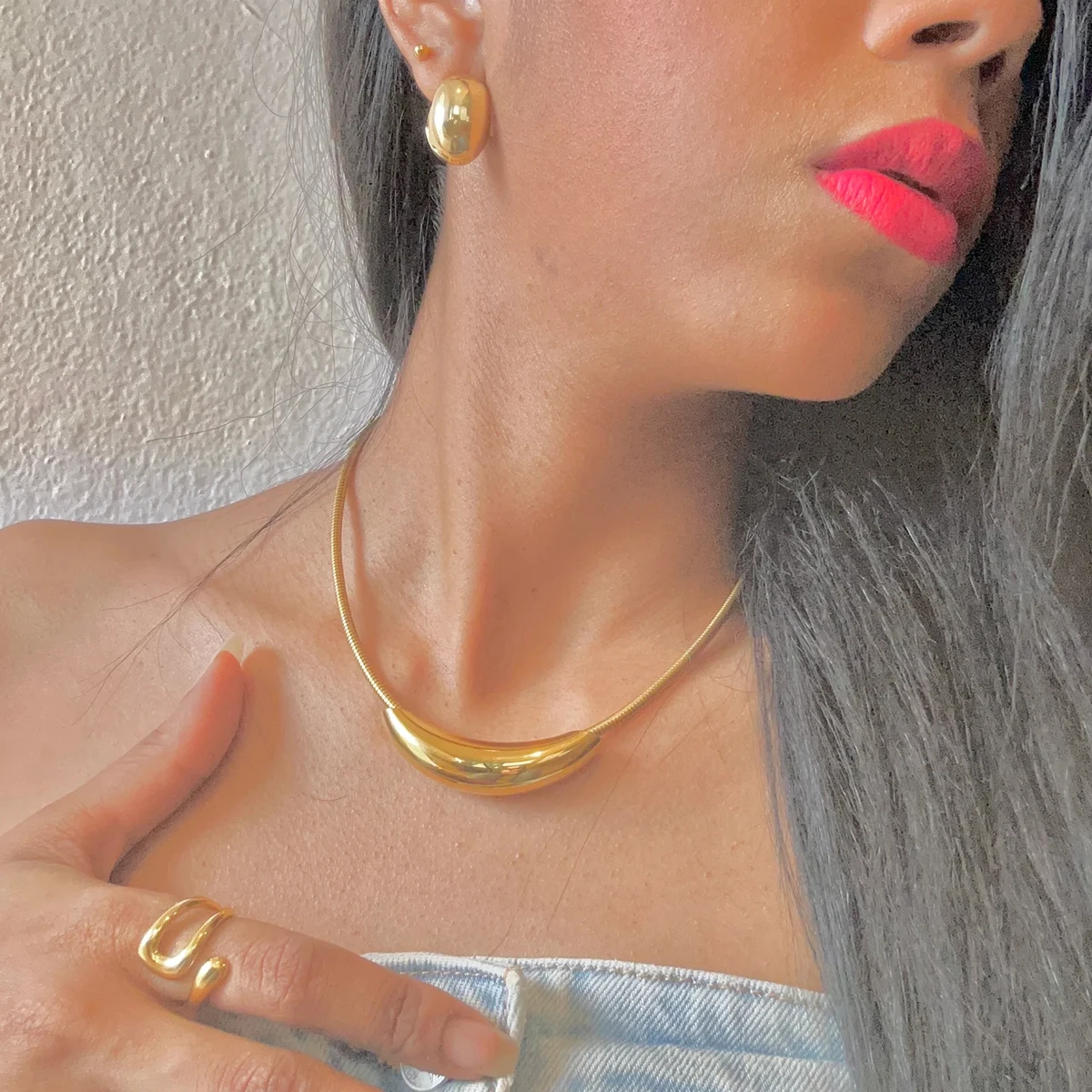 J&D 18K PVD Gold Stainless Steel 3mm Round Snake Chain Magnet Clasp Hollow Out Tube Pendant Necklace