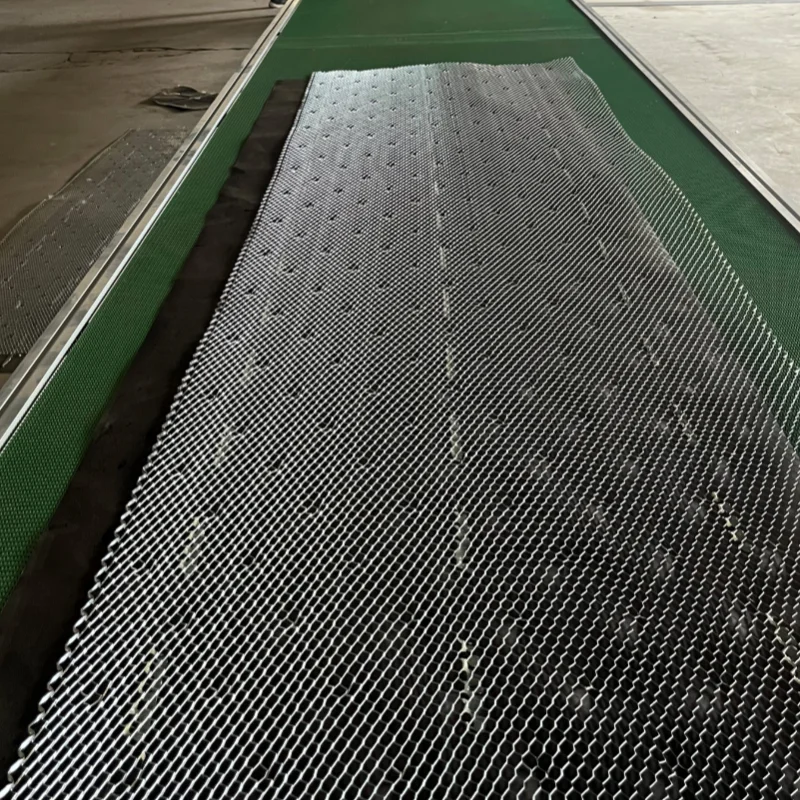 Hardware Products Building Materials Galvanized Expanded Metal Mesh Paper-Backed Lath For Apartment Construction