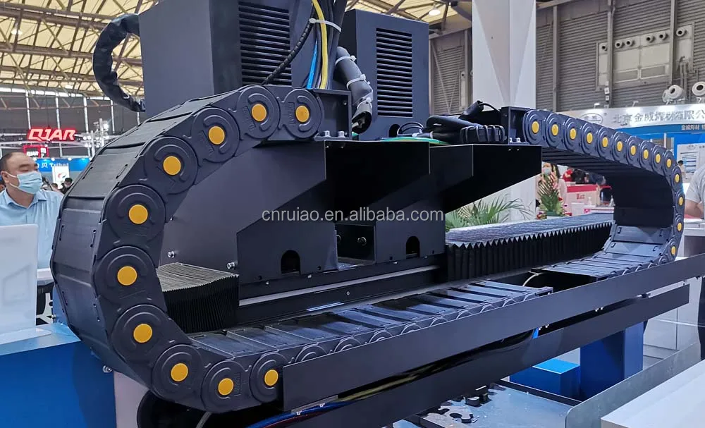 Гибкий закрытый черный цвет кабельный канал лоток для cnc