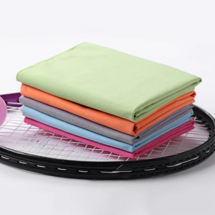 2024Wholesale Outdoor Sports Portable Absorbent Quick Drying Microfiber Cooling Microfiber Beach Towel