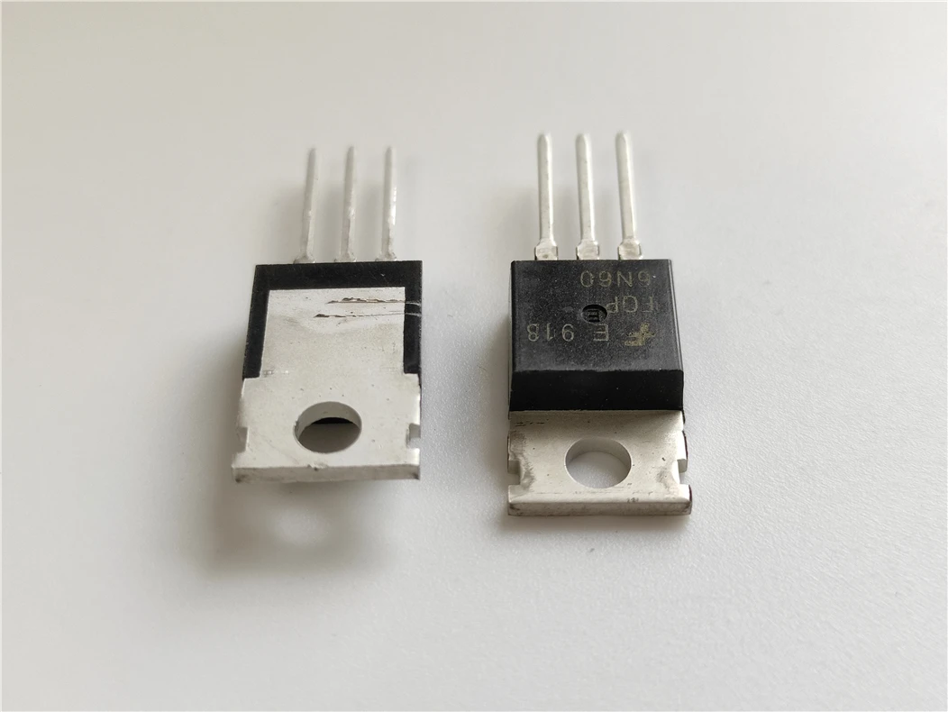MOSFET Transistor N Channel 600V 125W Through Hole TO220 6N60 FQP6N60