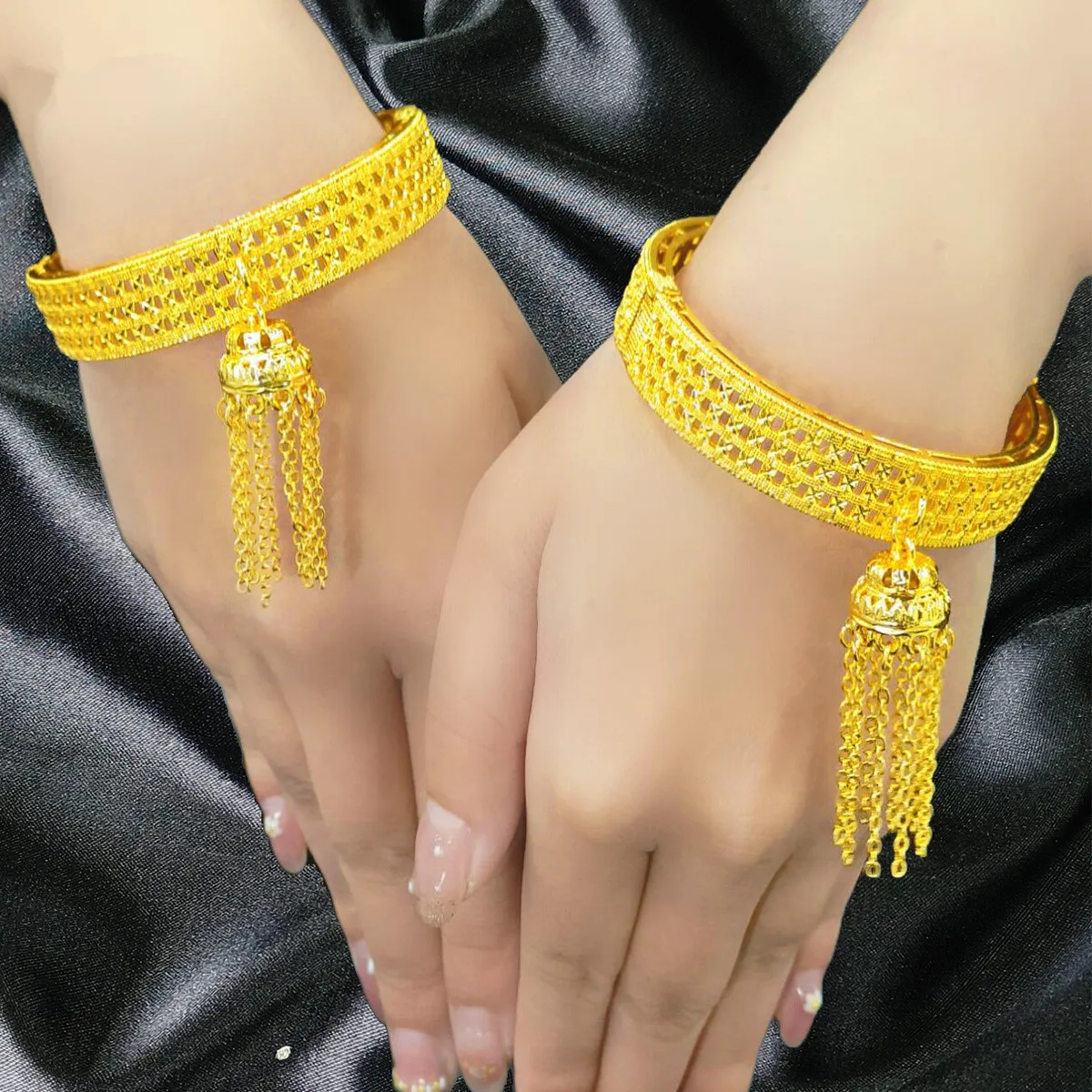 Luxury Tassel Dubai Gold Color Bangles For Women 24K Gold Plated Indian African Bracelets Charm Wedding Ethiopian Hand Jewelry