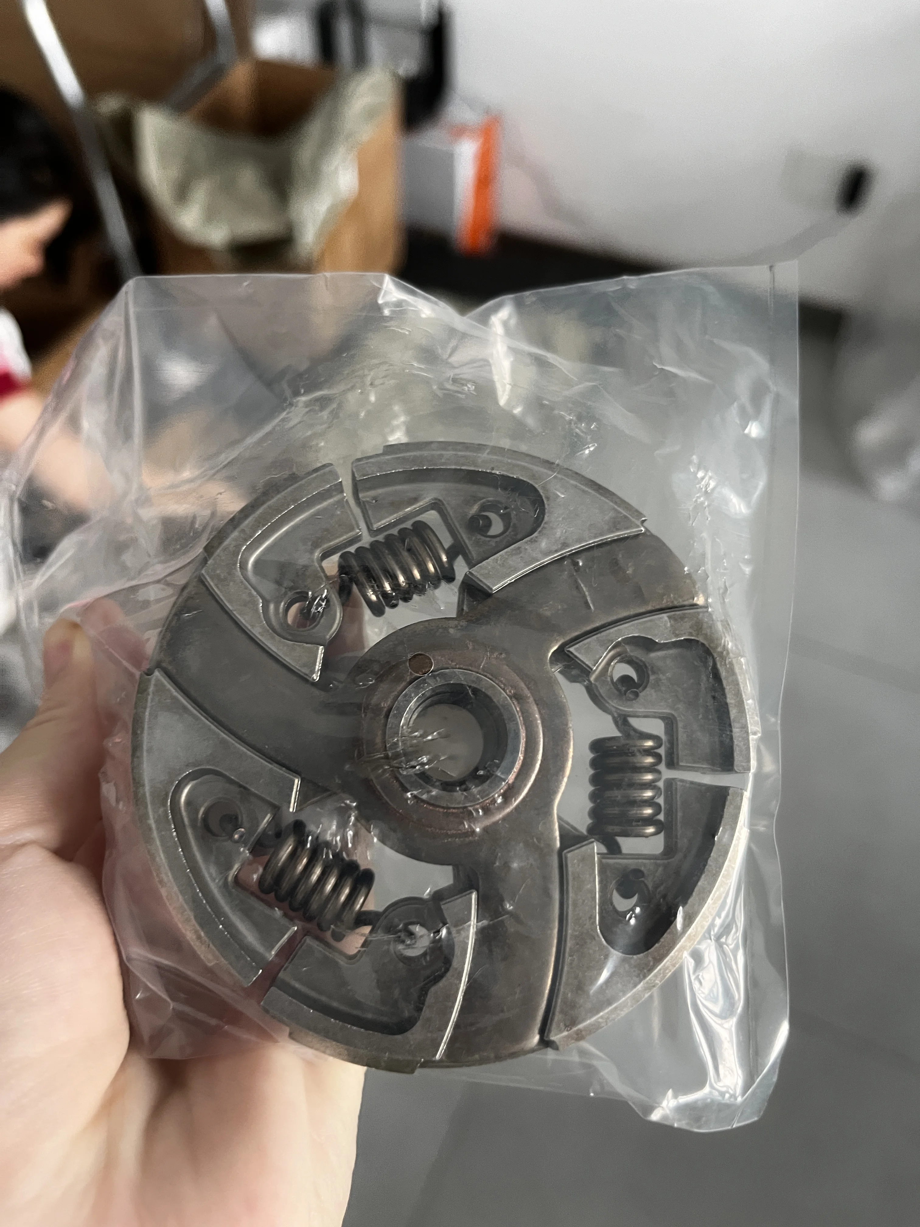 Clutch for Hus qvarna Partner K1250 K1260 394 XP, 2100, 2101, 3120 XP, 3120K