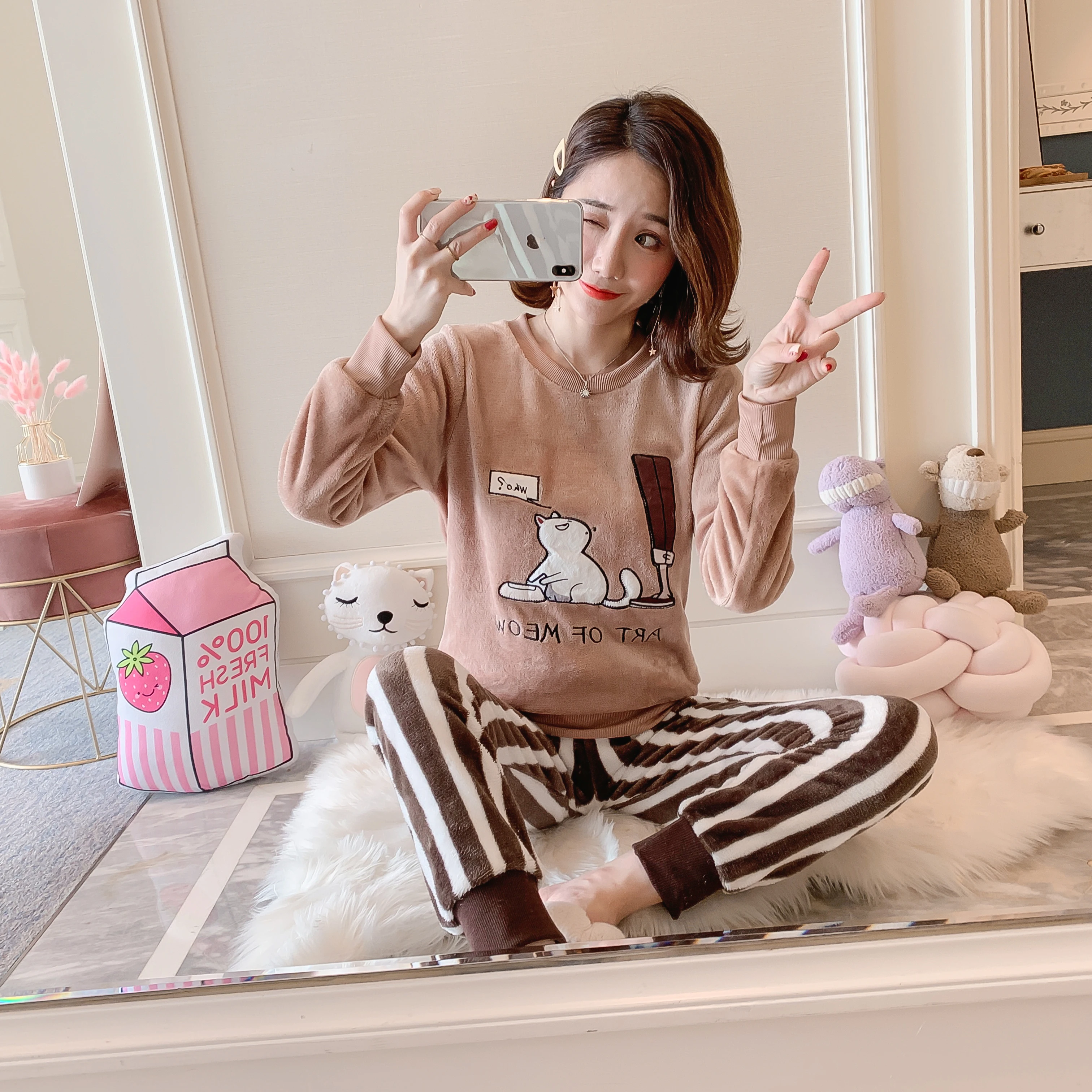 Winter Adults Flannel Round Neck Cartoon Women Sleepwear Costume Pajamas Sets Lovely Animal Pyjamas