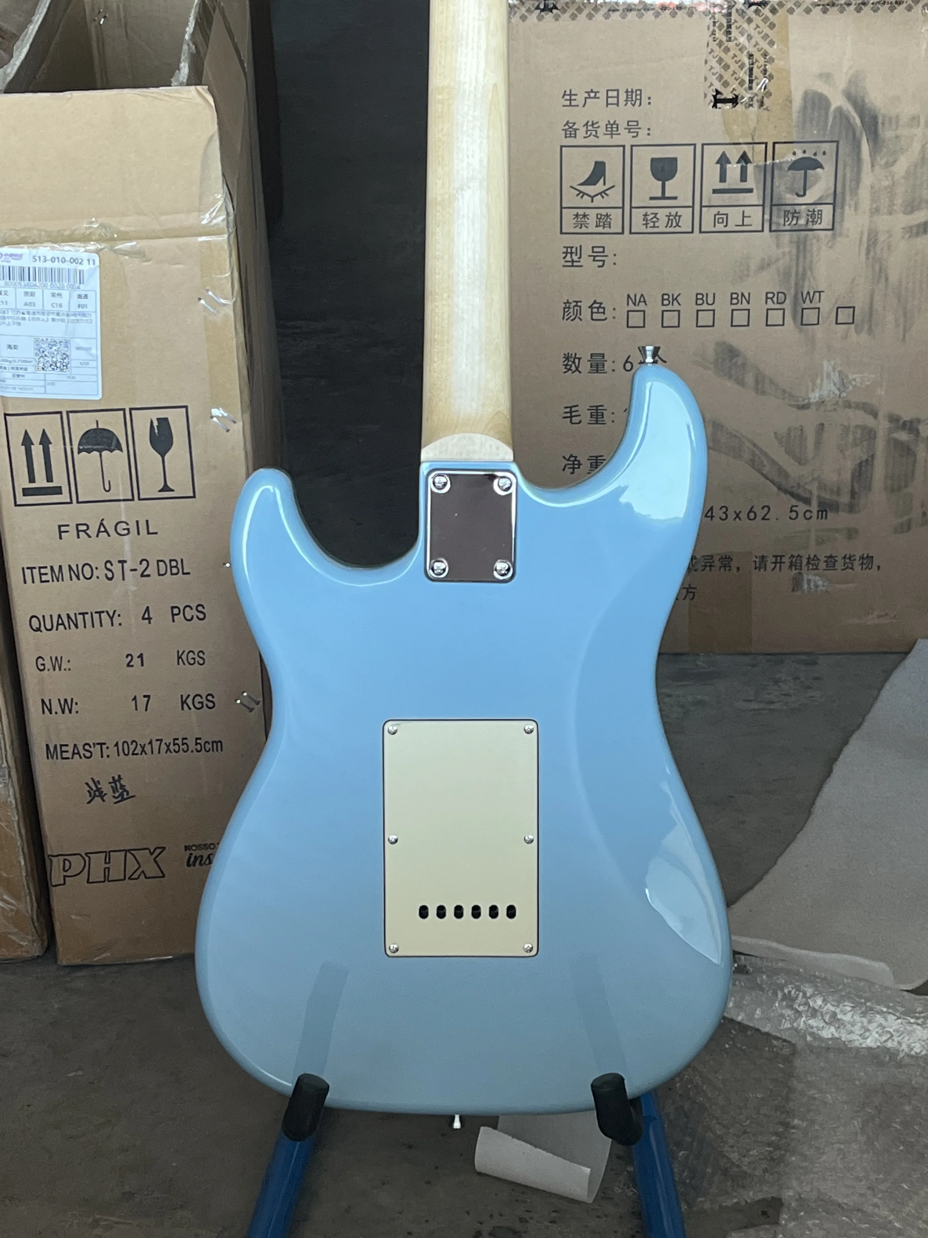 Aiersi factory wholesale price handmade new developed ST electric guitar