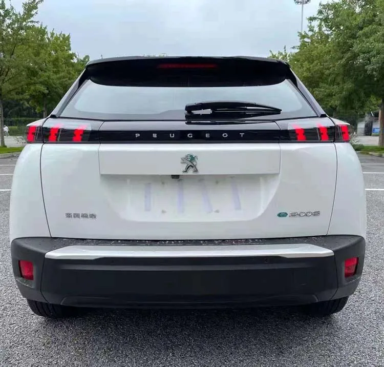  2020 год PEUGEOT E 2008 Новый энергетический электромобиль для продажи на