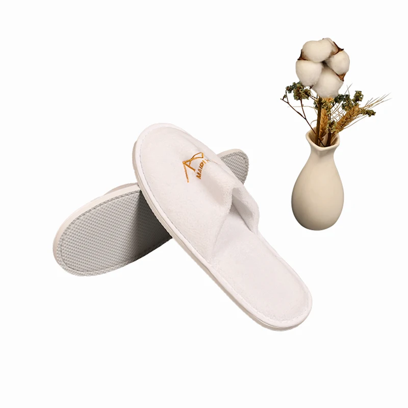 Hot Selling Hotel Supplies Linen Disposable Slippers Coral Fleece Plush Slipper