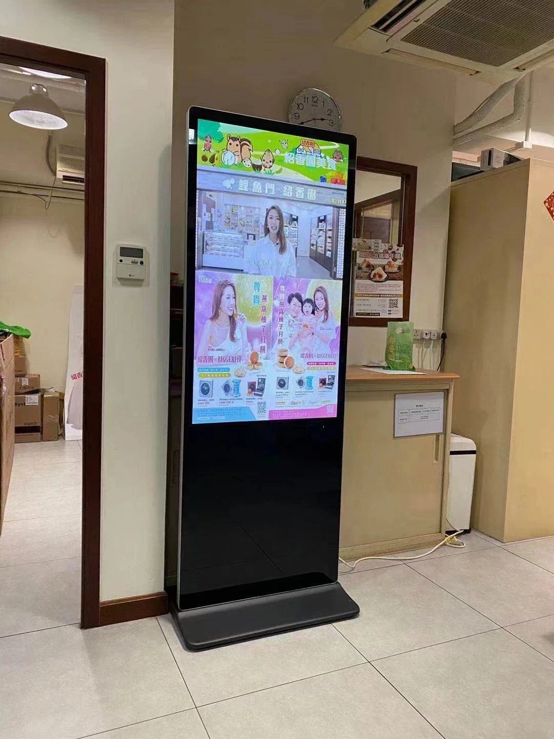 32 43 50 55 65 inch ultra thin internet kiosk price standee cms software  lcd advertising digital signage touch screen display