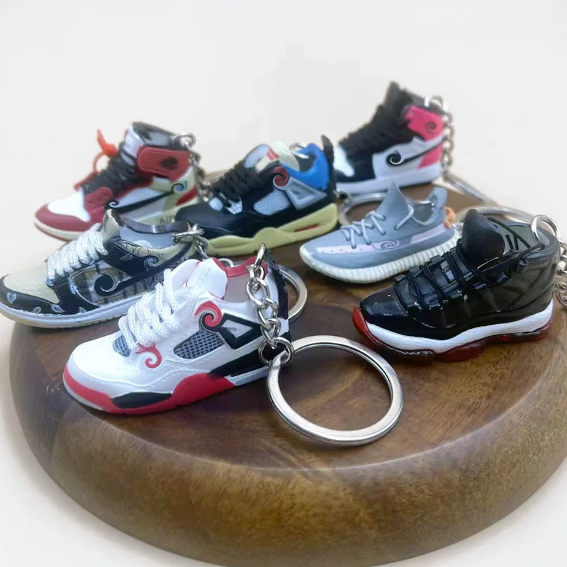 Wholesale Custom Plastic PVC Rubber Cute Mini Tennis Basketball Mini Shoe Key Chain 3D Mini Sneaker Keychain With box