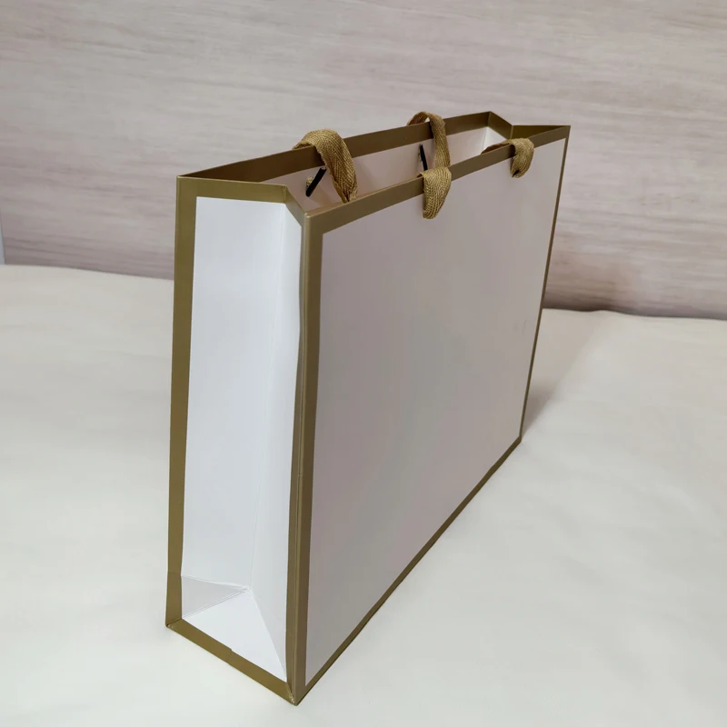 Luxury Shopping Paper Gift Bags With Your Own Logo  Clothing Cosmetic Bag  Custom Gift Bag