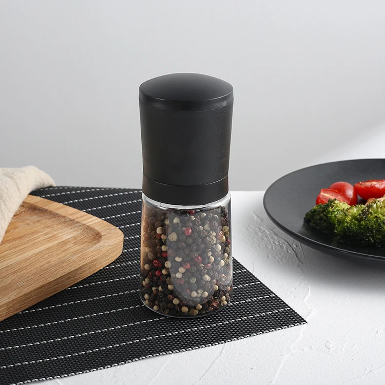 Outdoor Picnic Portable Dry Spice Pepper Mills PET Jar Refillable Plastic Salt and Pepper Shaker Grinder