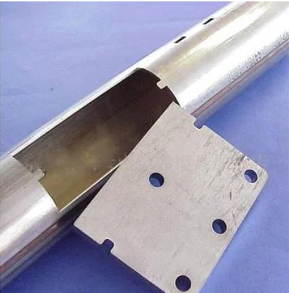 Low Cost Full Automatic Laser Cutting Machine For Small Tube Cutting Capillary Tube Precision Laser Cutting Machine