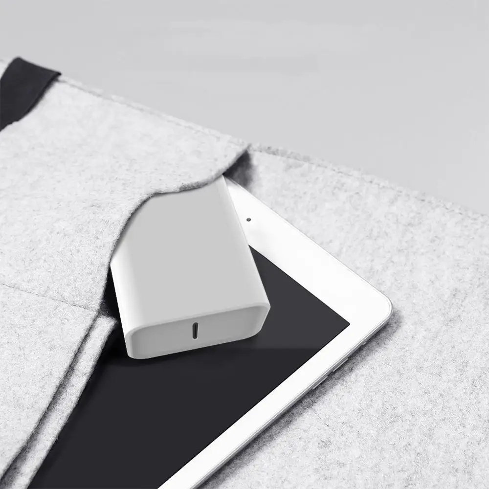 UK Plug PD 18W Type C wall Adapter Charger