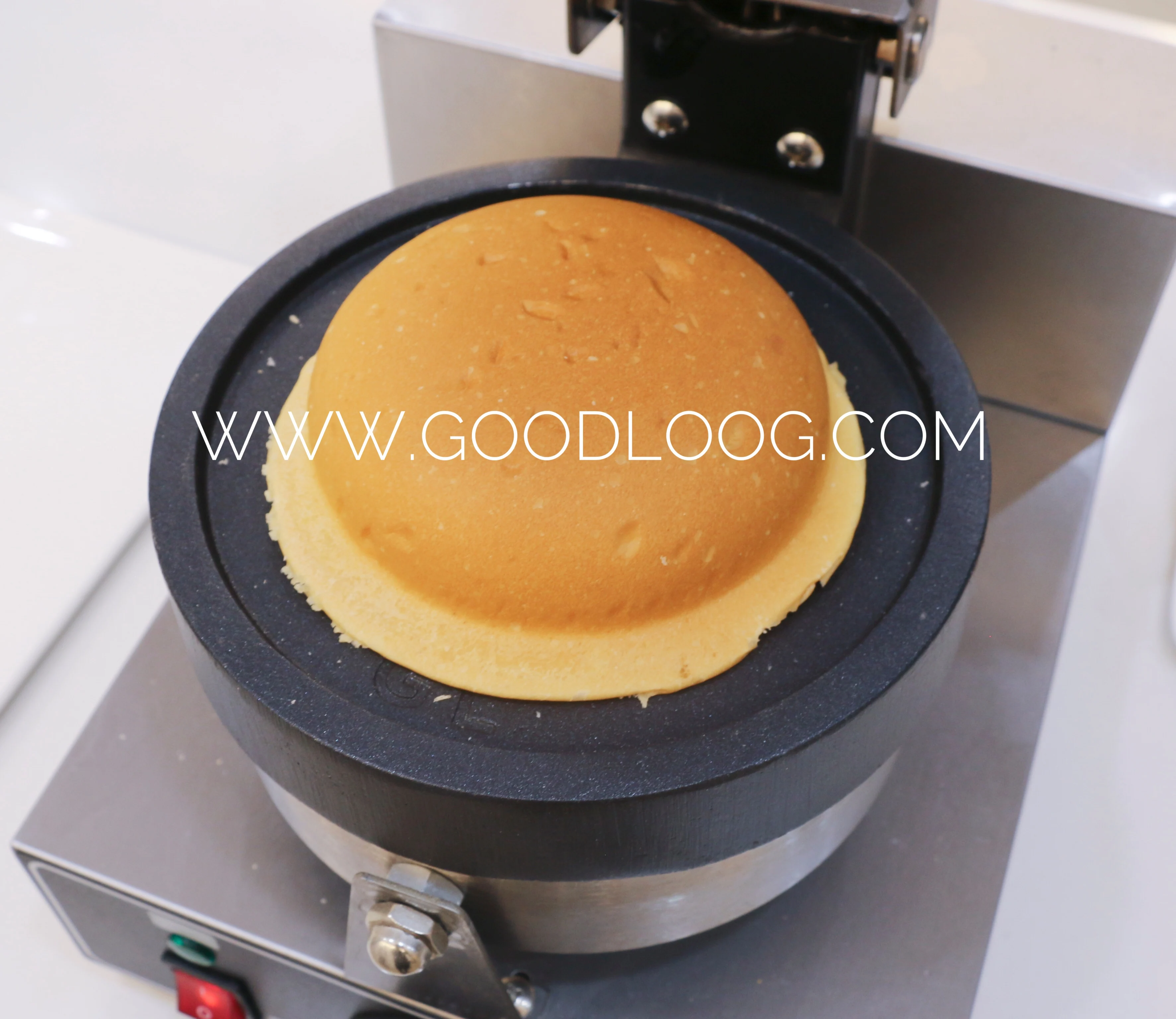 Hot Sale UFO Burger Machine Snack Machine Commercial Italian Brioche Bread Krapfen Warmer Ice Cream Gelato Panini Press