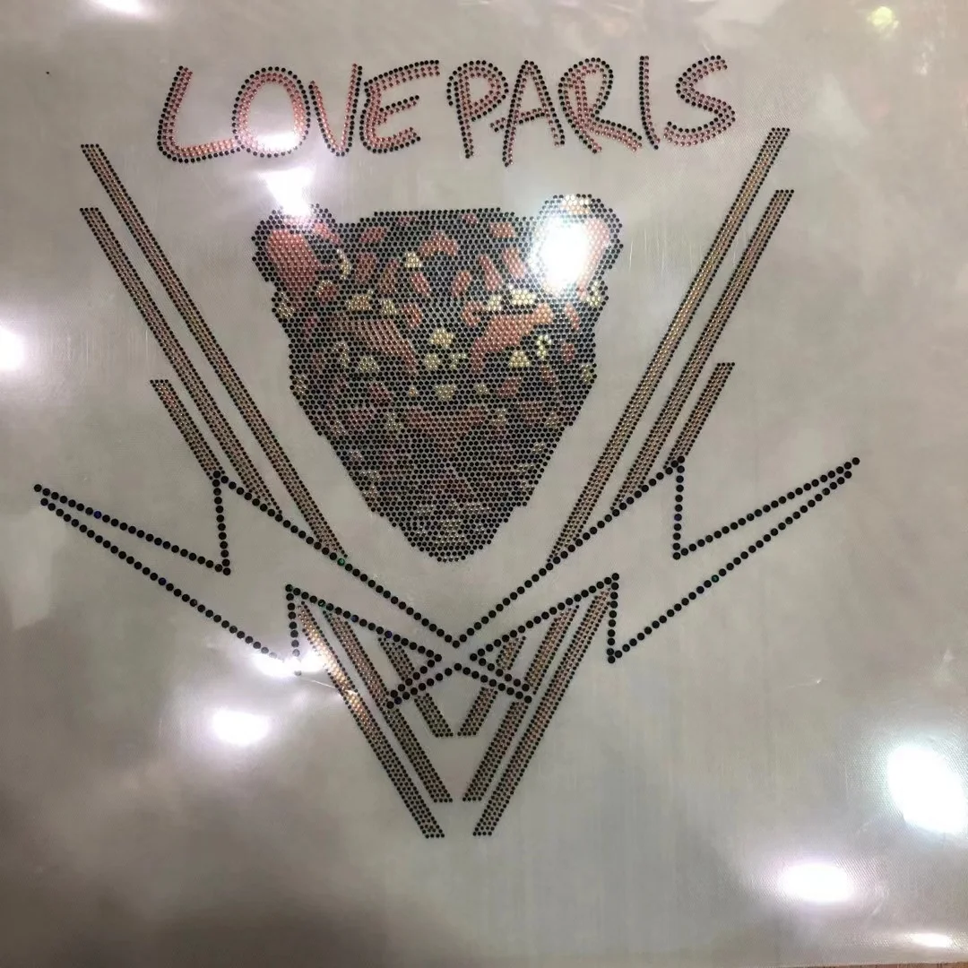 Custom Modern Style Patch Hot Fix Adhesive Heat Transfer Printing Sustainable PET Colorful Sequin Trimming Sticker For Garment