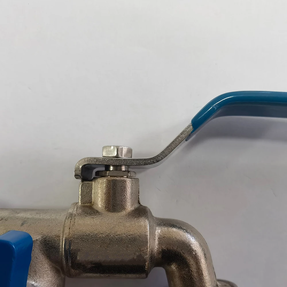 Garden hose tap two way  Brass ball valve bibcock with  fast hose connector