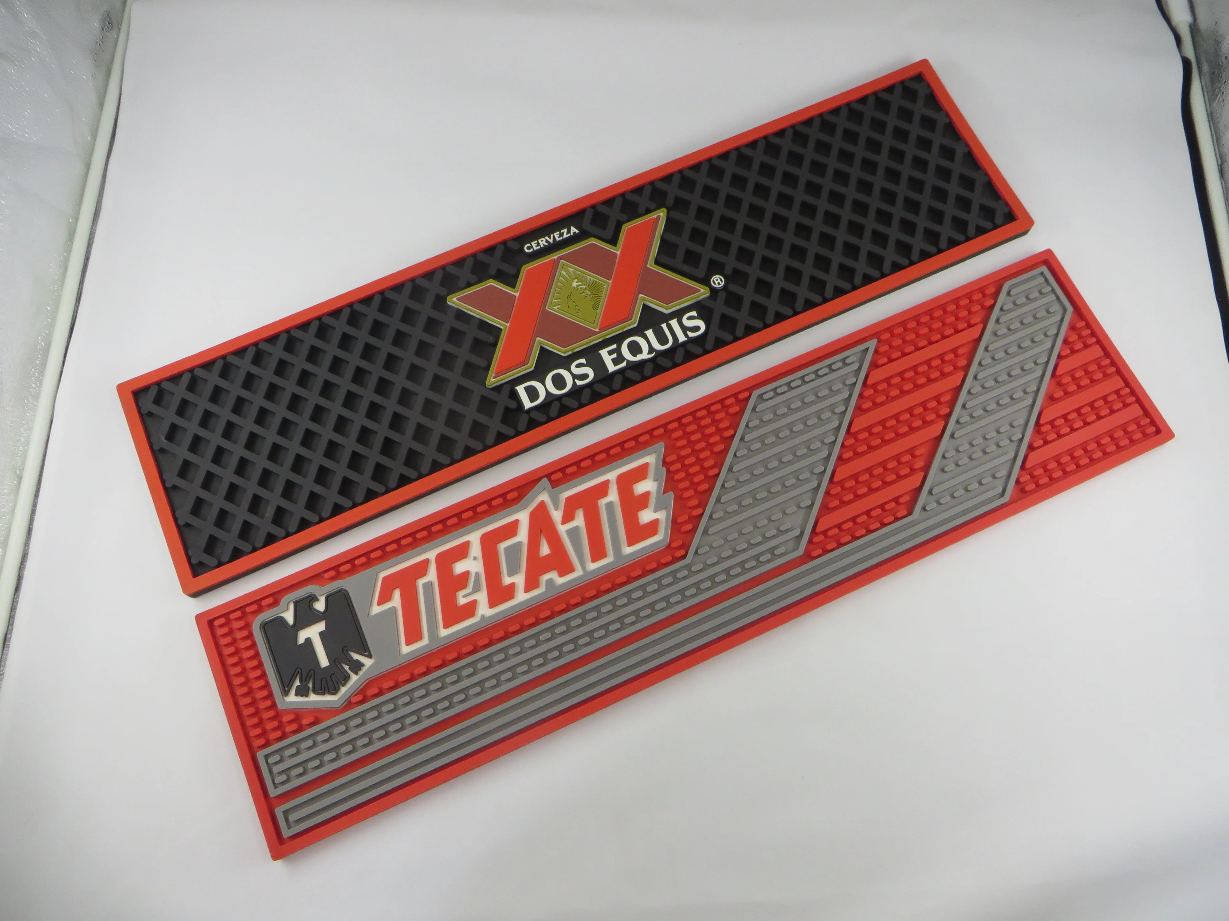 Барная посуда от производителя, промоакция, корона, персонализированный винный резиновый пивной капельный пролив, мягкий ПВХ барный коврик с логотипом