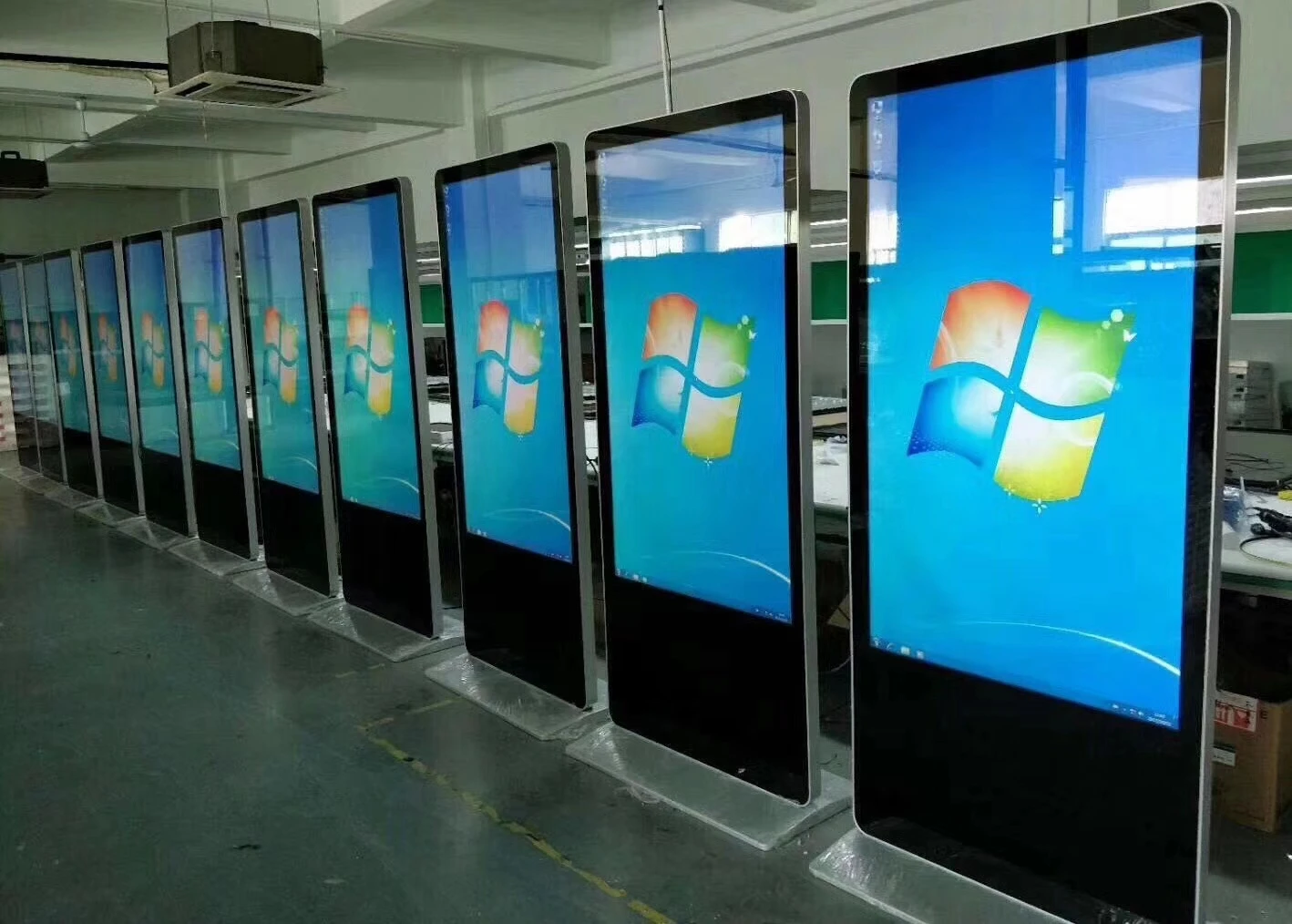 LCD Kisok 55 Inch Digital Signage Floor Stand Touch Screen Can Be Used in Schools, Supermarkets, Hospitals, Etc