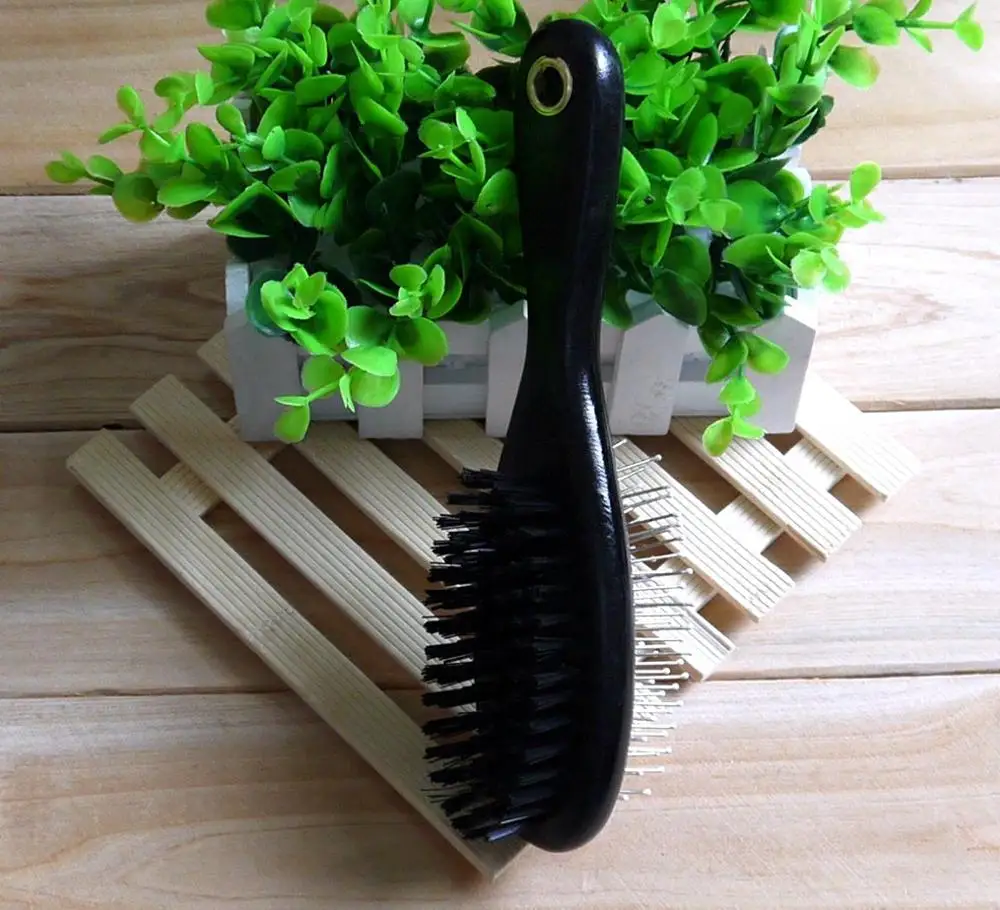 Щетка с щетиной для ухода за шерстью щетка черной деревянной ручкой груминга домашних животных собак кошек щенков пуделей
