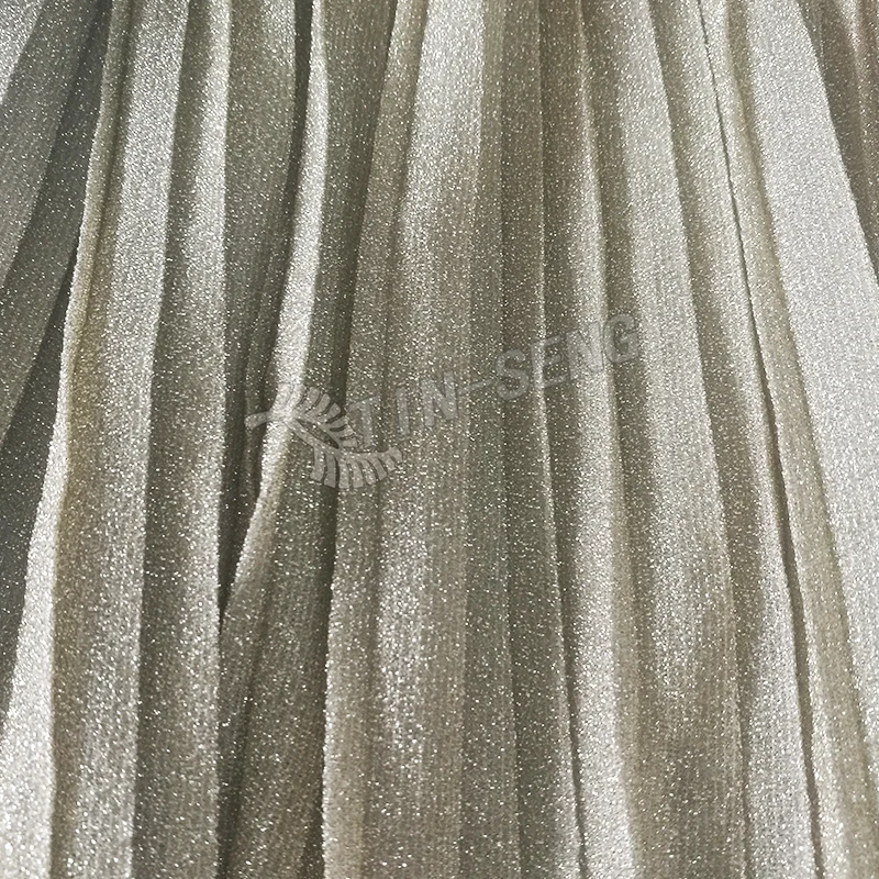 Wrinkled Silver Metallic Yarn Knit Fabric for Skirt