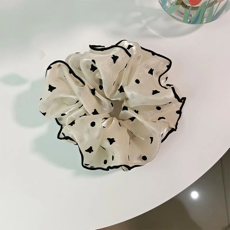 Wholesale Fashion Hair Scrunchies Heart Flower Printed Chiffon Oversize Hair Scrunchies Women Hair Accessories