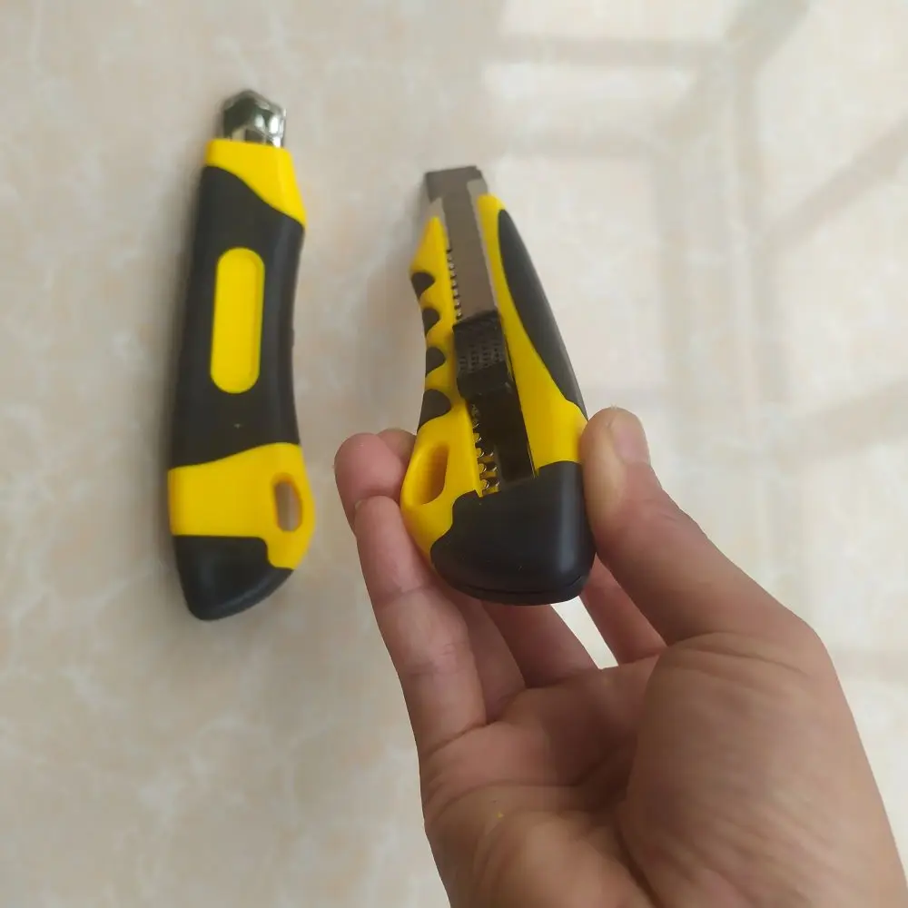 Maestro de herramientas-Utilidad practico, pisau cutter plastik, master of tools, plastic utility knife