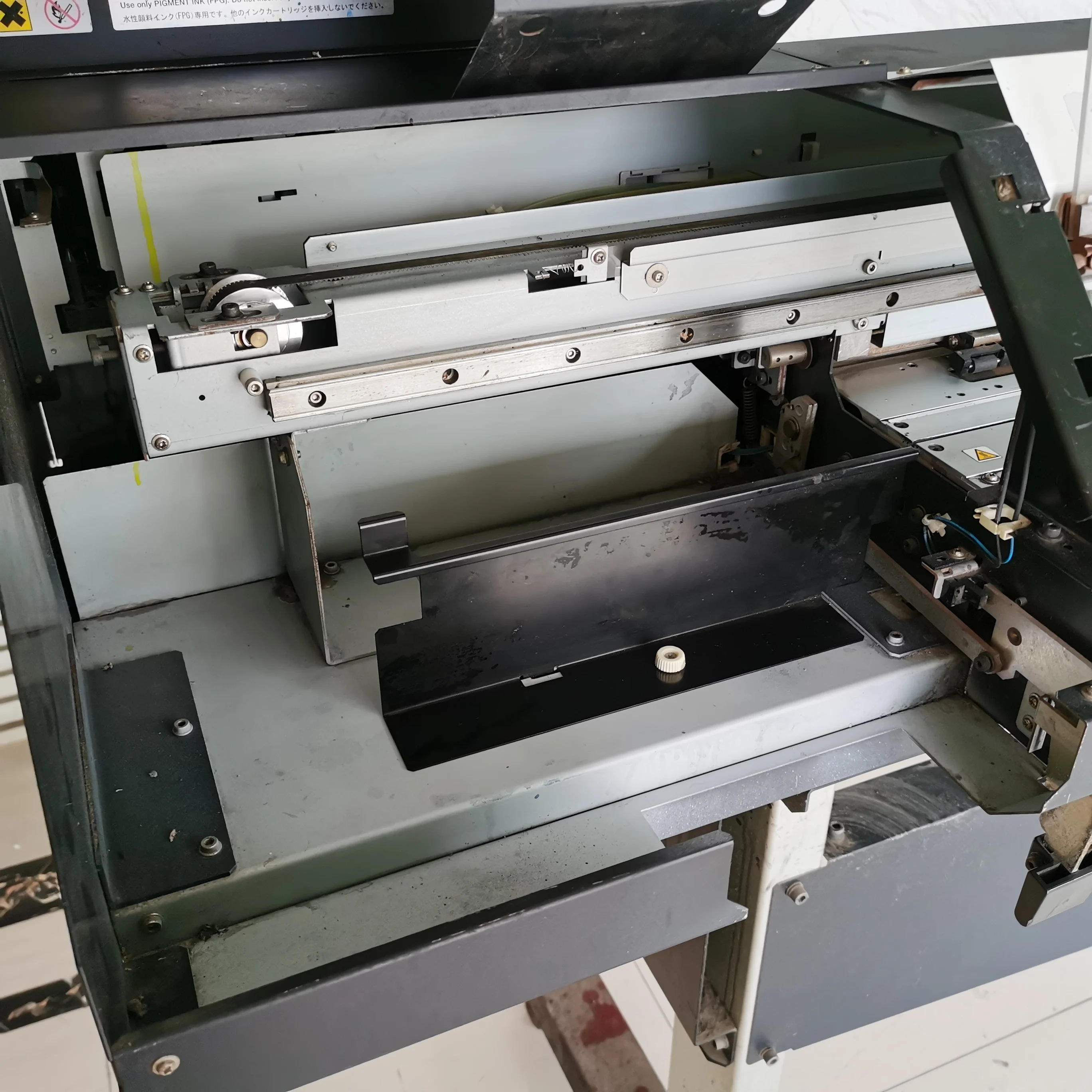 Лидер продаж, б/у плоттер re640 roland, широкоформатный сублимационный принтер для виниловой печати