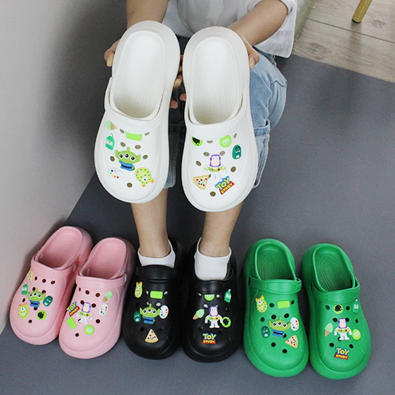 GRS Women EVA Wedge EVA comfortable clog pillow fashion clog Thick soled clog with charms