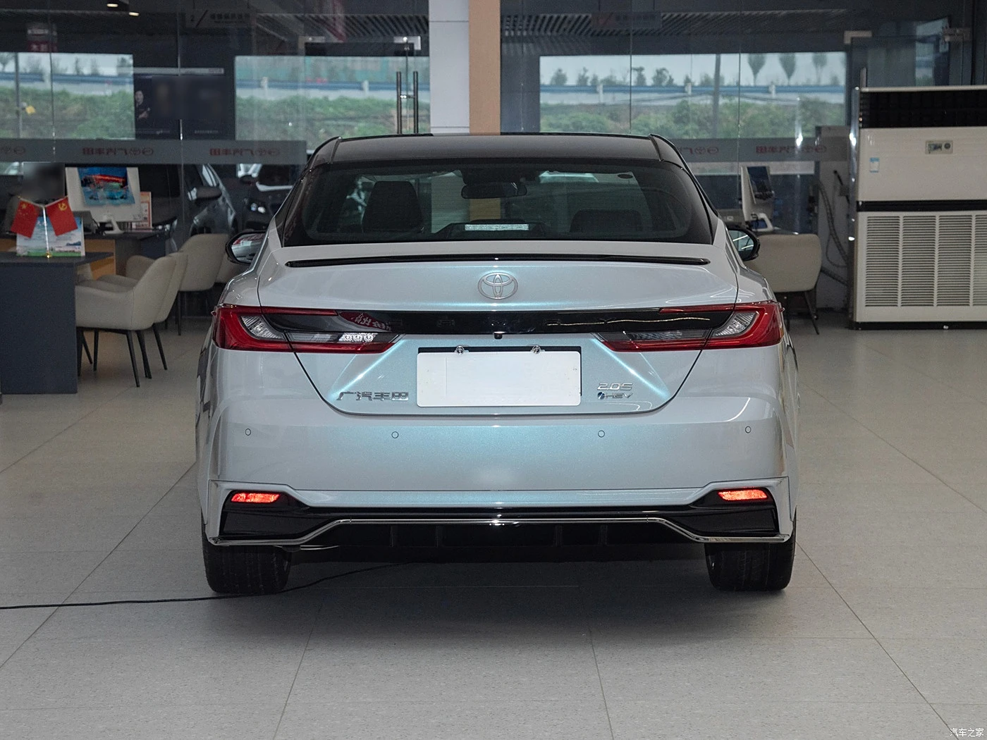 2024 Toyota Camry 2.5Q Flagship Sedan with 5 Seats Luxury Petrol Features Available for Deposit