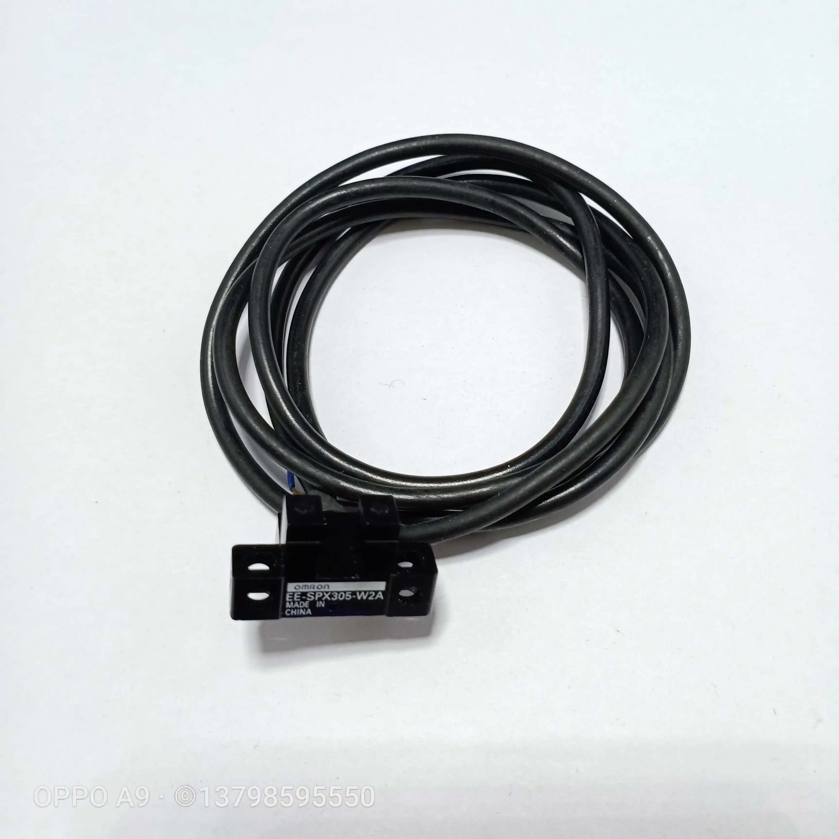 S Proximity switch Detection 5MM   NPN/PNP  EE-SPX302-W2A   EE-SPX304-W2A  EE-SPX305-W2A  EE-SPX402-W2A  Inductive transducer