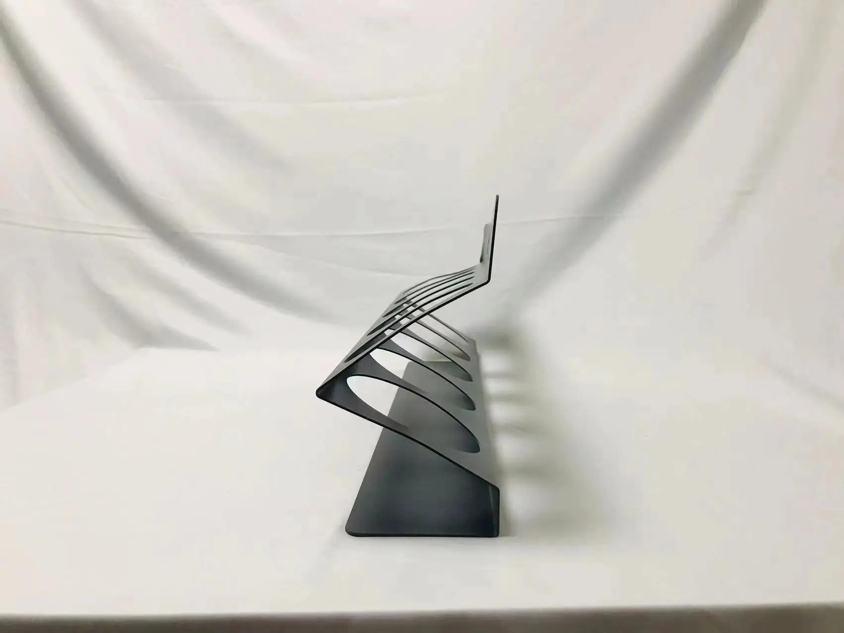 Профессиональный Металлический Автомобильный держатель для бутылок Оптом, металлический композитный держатель для бутылок, несколько круглых отверстий