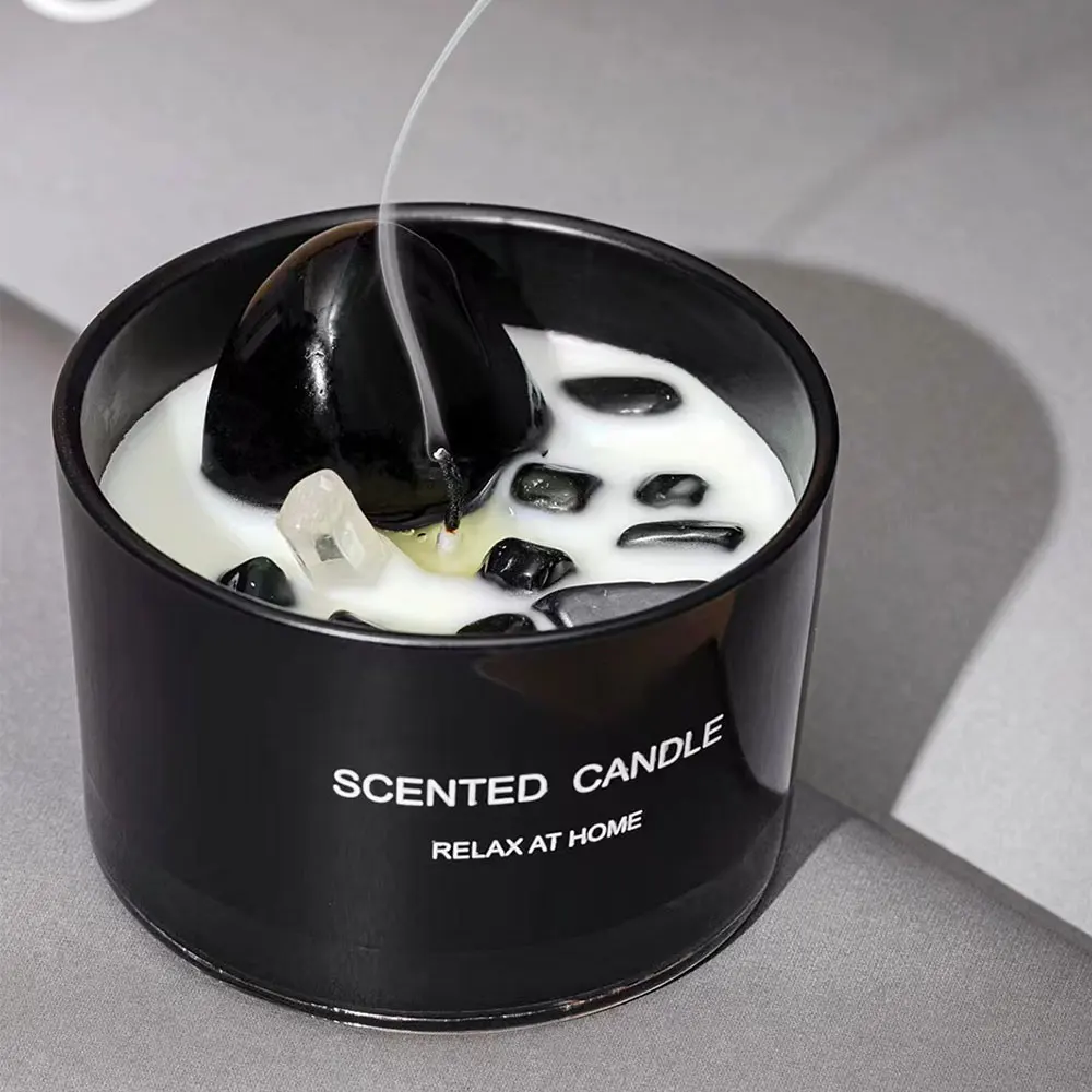 SINGHUA Wholesale Modern Hot Sale Luxury White Scented Soy Candles Custom Labels Crystals Scented Candles With Gift Box