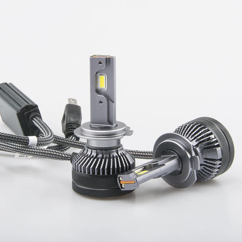 Auto parts  LED head light with fan H1 H3 H7 H11 H13 880 9005 9006 9007 H4-3 24000lm 4300K led headlight bulb H4