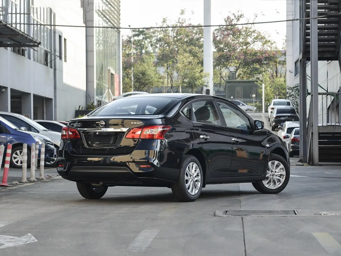 Nissan Sylphy 2024 1.6L XE CVT  AUTO Transmission Gasoline/Petrol compact sedan Low Price Japan NISSAN SYLPHY vehicle for sale