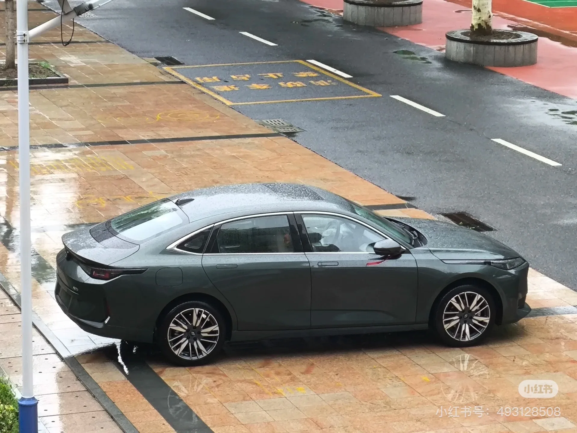 2024 Changan Qiyuan A05 Plug-in hybrid compact car  New Energy Vehicle luxury hybrid vehicles for adults Changan car