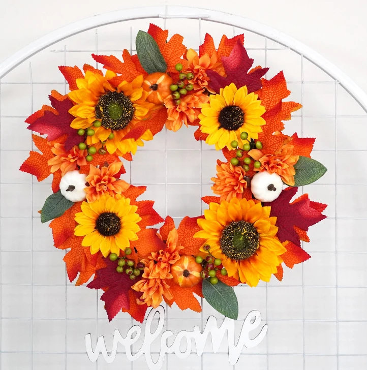 Artificial Wreath Maple Leaf Front Door Garland Rattan Material Party Supplies