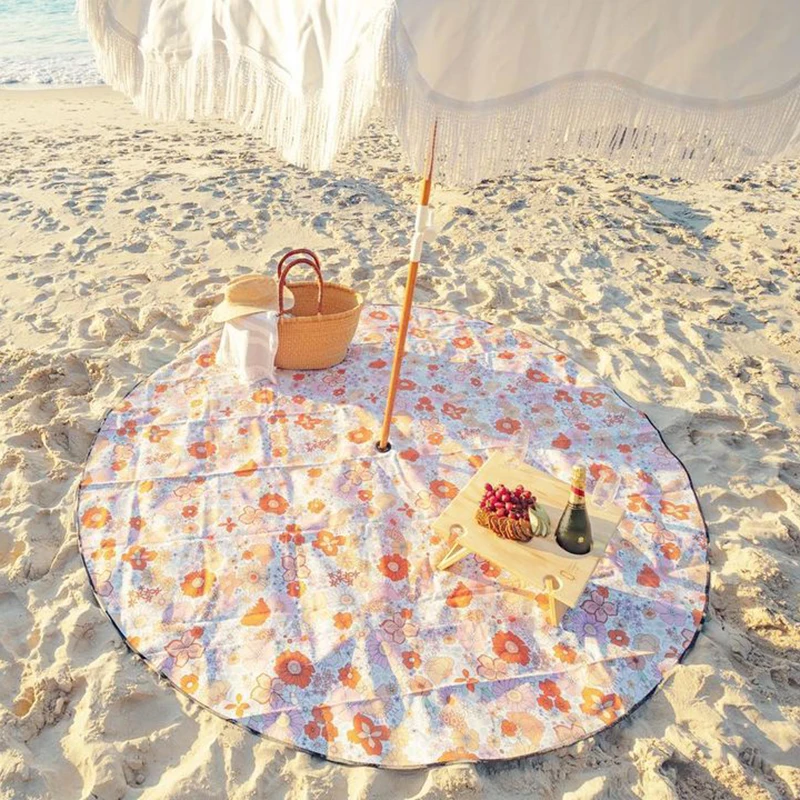 Wholesale sand proof canvas beach mat non-slip pvc waterproof bottom blanket with center eyelet hole for umbrella