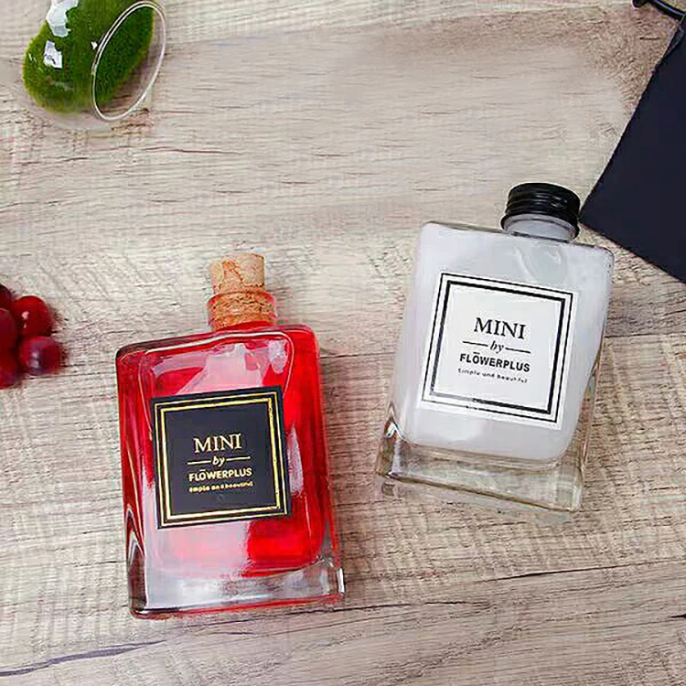 Factory Produced Premium Liquor/Milk Tea Glass Bottle