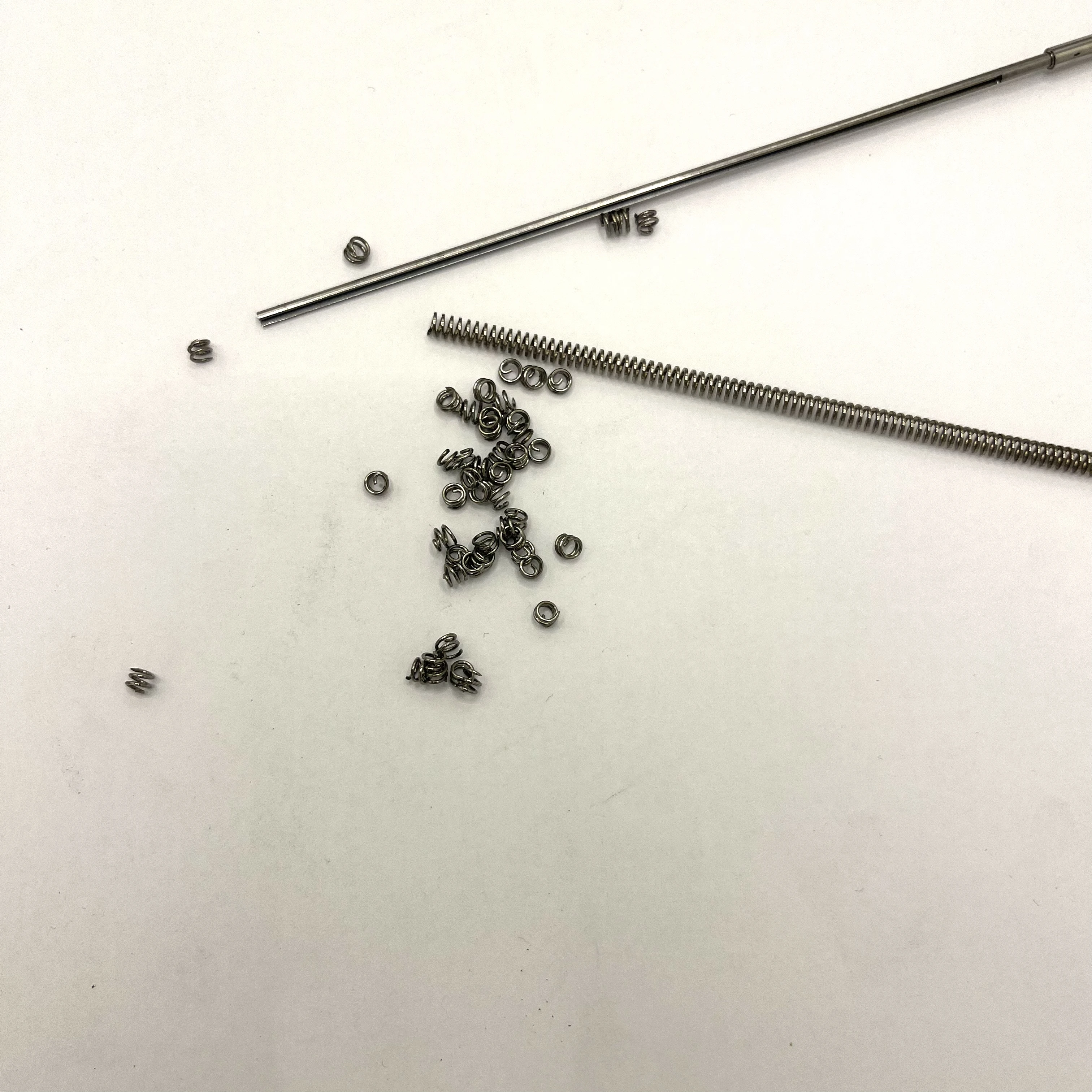 Shape memory alloy spring memory alloy production factory titanium alloy spring customization