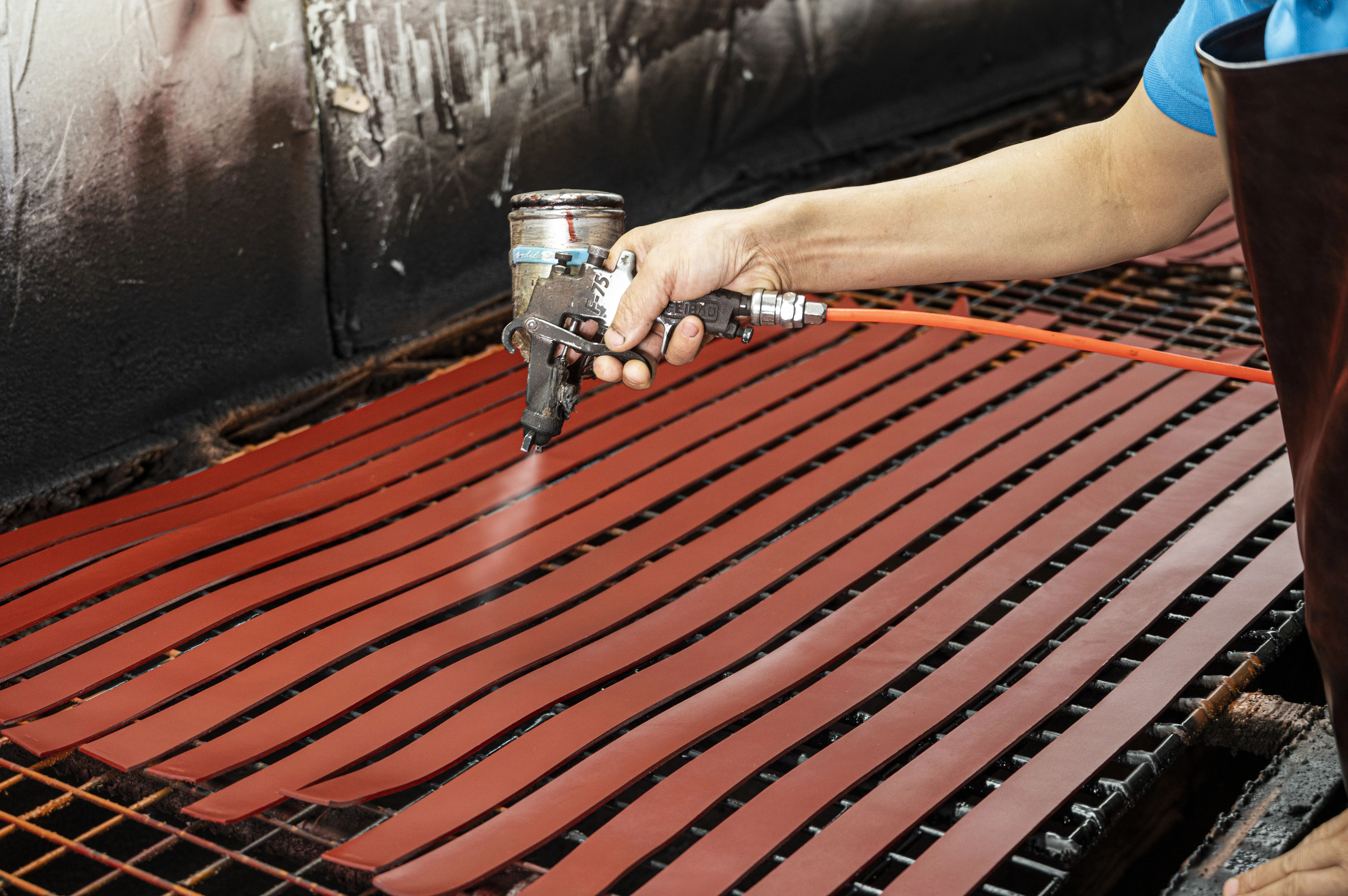 Custom Unisex Leather Hidden Zip Travel Leather Money Belt With Hidden Secret Pocket Belt