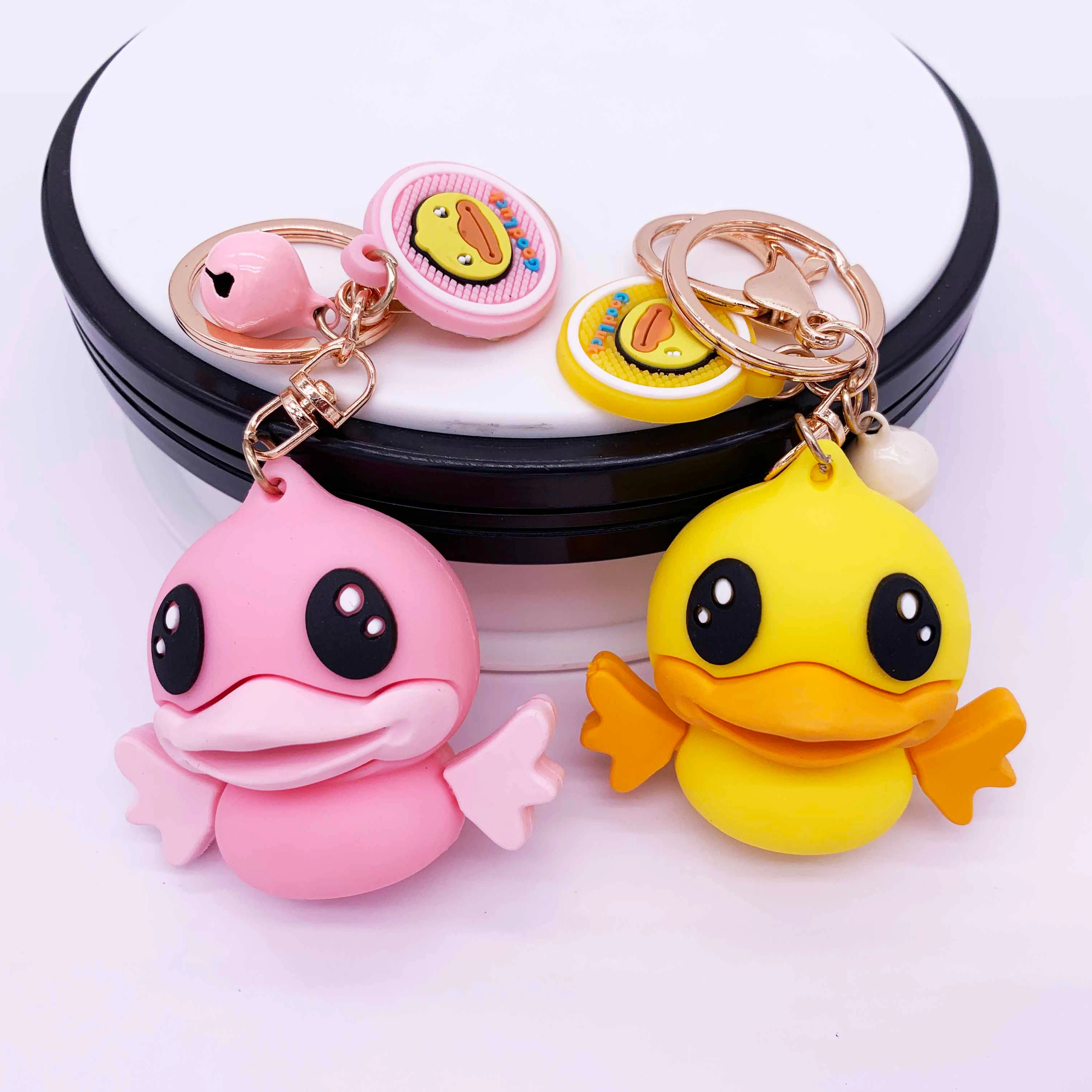 Рекламный брелок, пластиковая утка, ПВХ брелок, игрушки для детей с логотипом, оптовая продажа, рекламный подарок