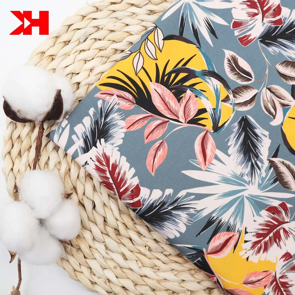 Low MOQ hawaiian viscose challis 100 rayon fabric for dress
