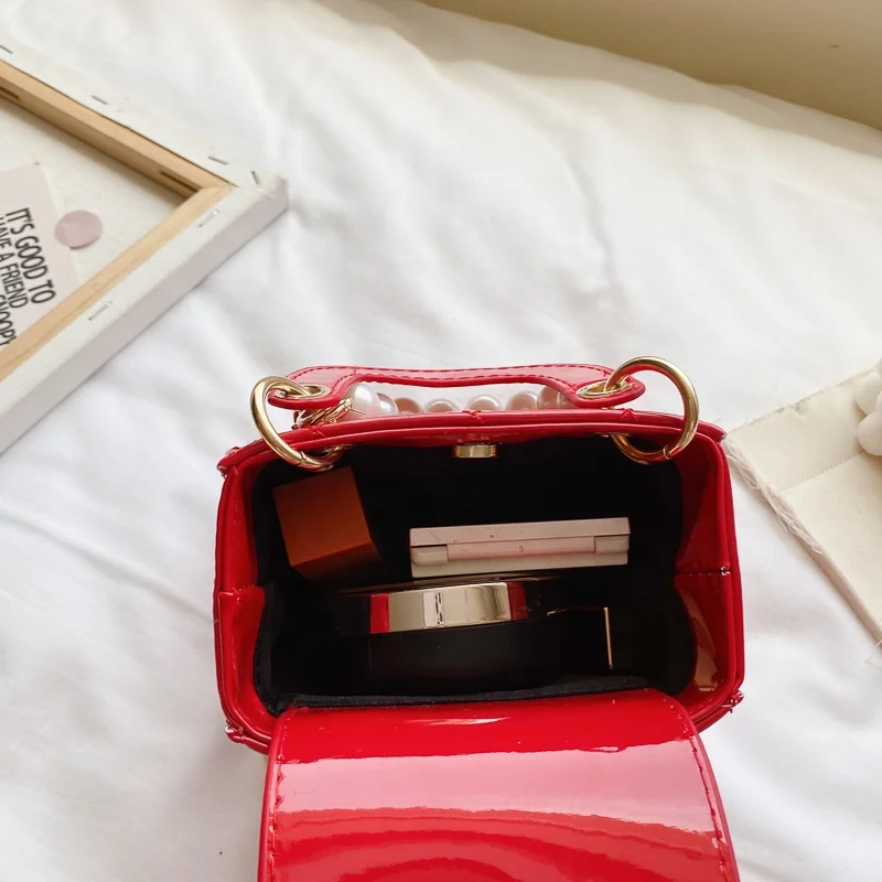 2024 Hot Coin Hand Bags Small Messenger Mini Handbag Girl Shoulder Bag Cute Princess Mini Kids Purses For Little Girl