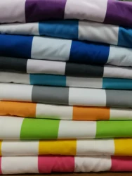 Recycled Hot Sale Sand Free Soft Striped Cabana Custom Printed Microfibre Beach Towel With Mesh Bag