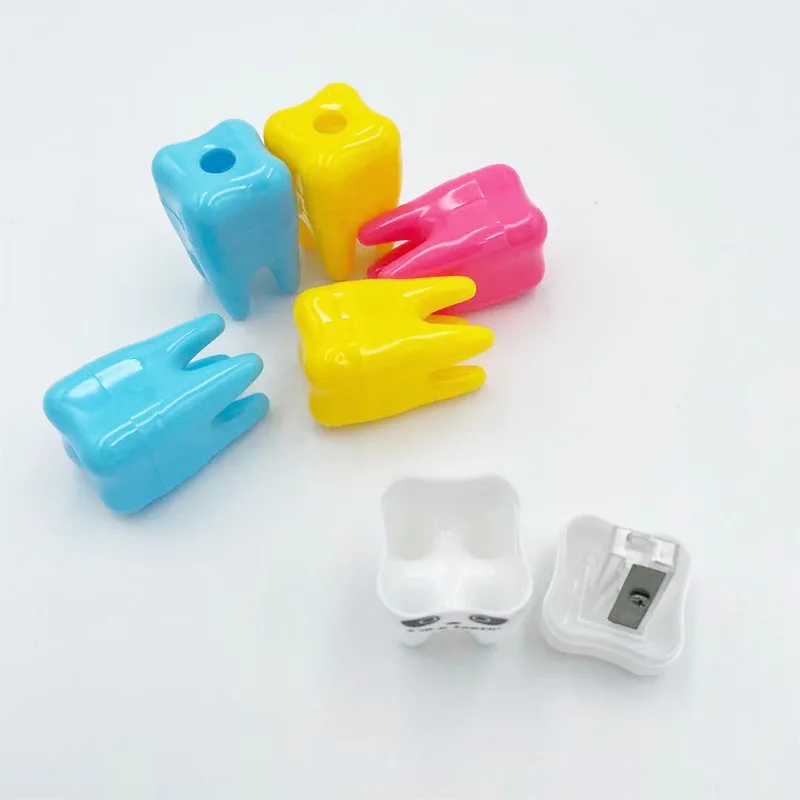 Plastic rectangular student supplies small square cute tooth-shaped drill pen knife