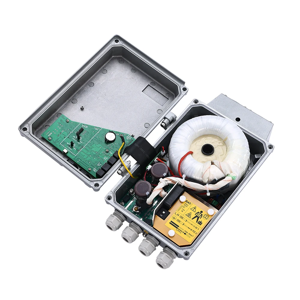 1 XTS mini size Hybrid battery charger Inverter 12V 24V 48V for grid generator wind or solar  hybrid power system