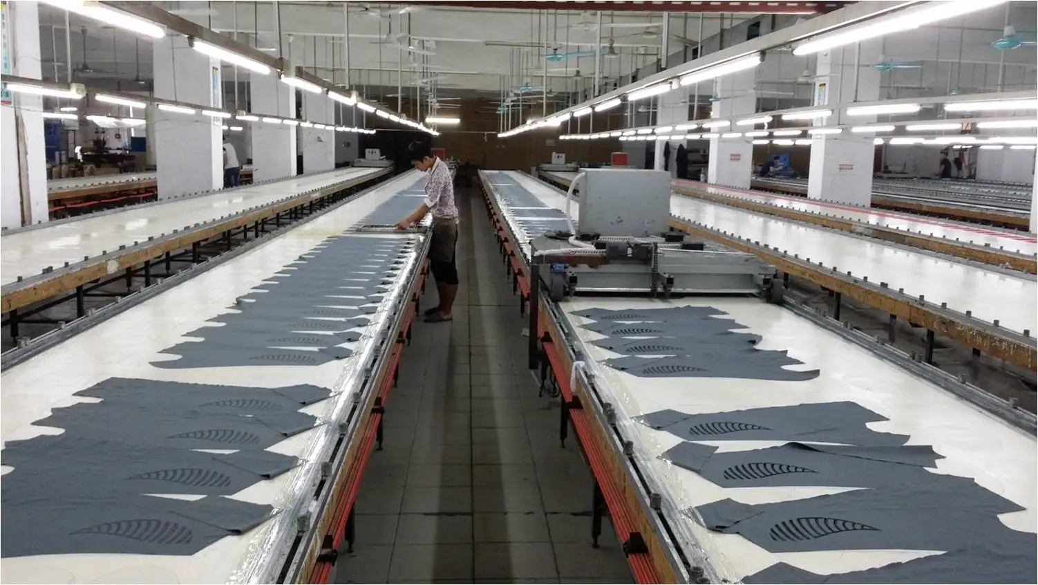 Wholesale Fashion Stylish Custom  Saddle Pad Equestrian Dressage  Riding Dressage Horse Saddle Pads  Horse Products Hor