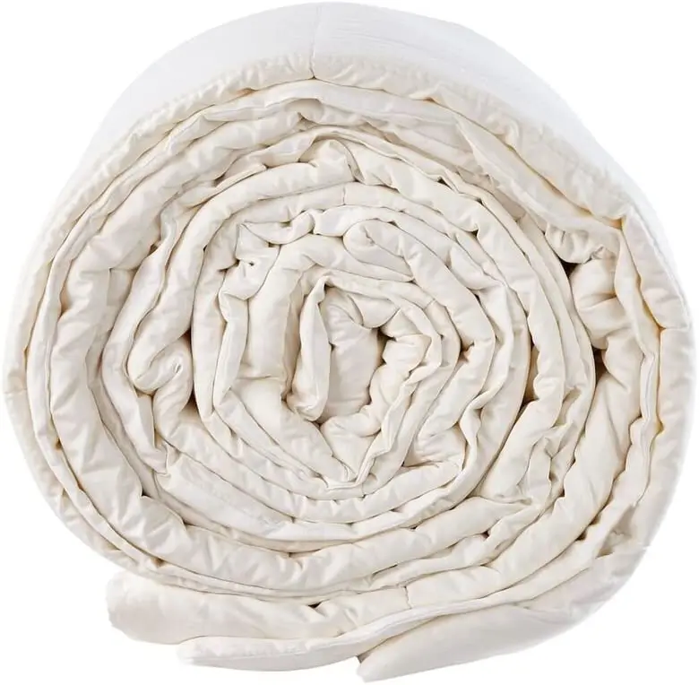 Luxury and high quality alpaca wool duvet designed with 230T fabric cover with soft feeling touch